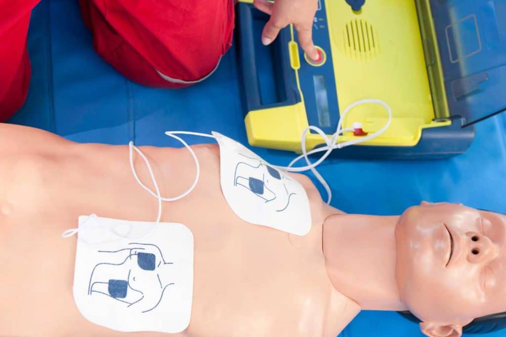Peut On Conduire Apres La Pose Dun Defibrillateur